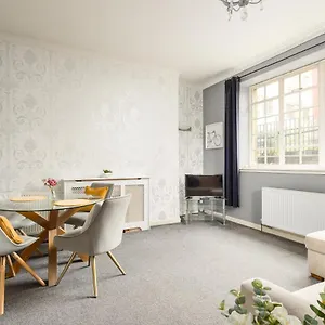 2 Br Royal Mile Appartement