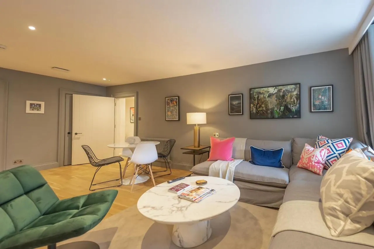 No1 Apartments Edinburgh - New Town 0*,