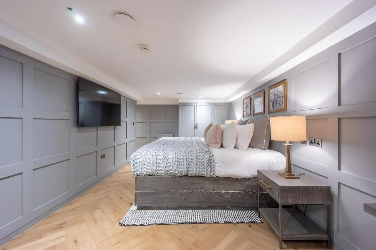 No1 Apartments Edinburgh - New Town 0*,