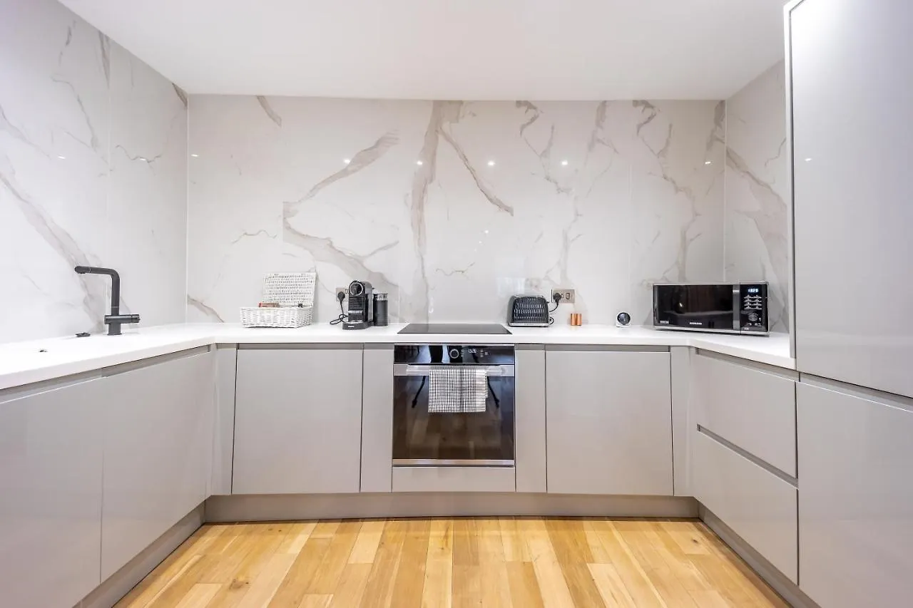 No1 Apartments Edinburgh - New Town 0*,